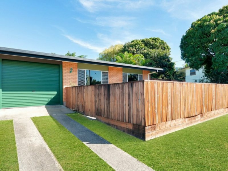 2/58 Richardson Street, Edge Hill QLD 4870