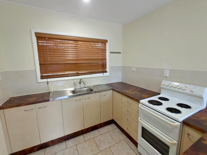 2/58 Richardson Street, Edge Hill QLD 4870