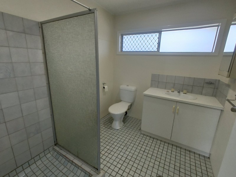 2/58 Richardson Street, Edge Hill QLD 4870
