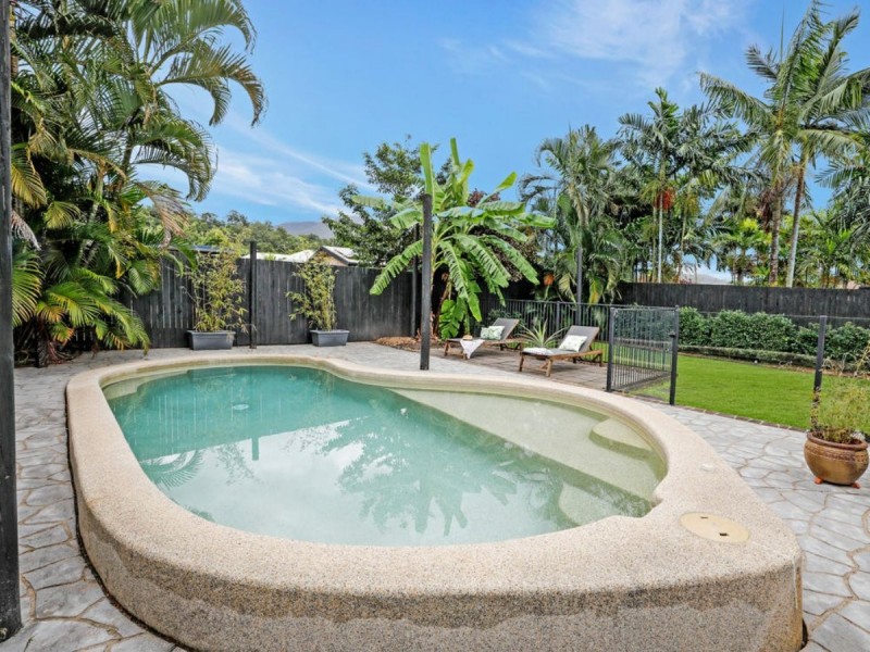 32 Shamrock Avenue, Brinsmead QLD 4870