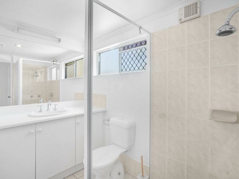 1/6 Springfield Crescent, Manoora QLD 4870