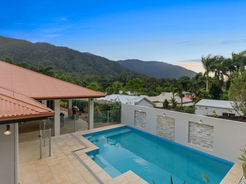 19 Fairley Street, Redlynch QLD 4870