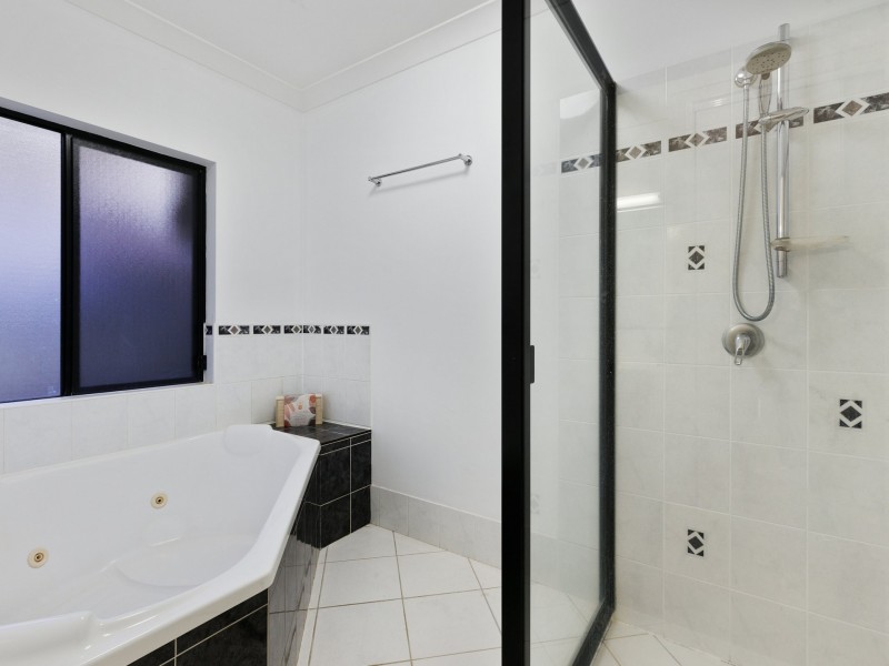 19 Fairley Street, Redlynch QLD 4870