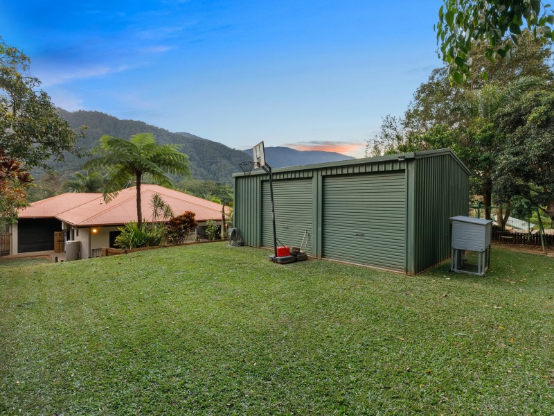 19 Fairley Street, Redlynch QLD 4870