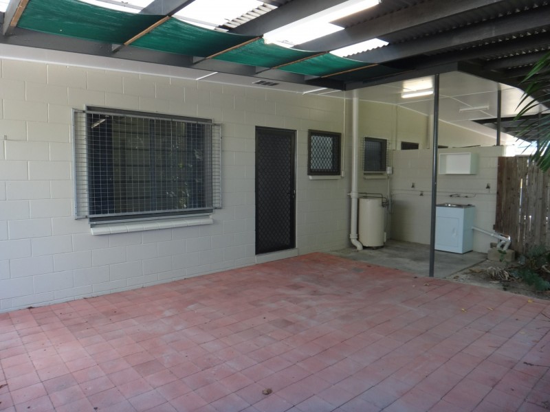 2/14 Mazlin Street, Edge Hill QLD 4870