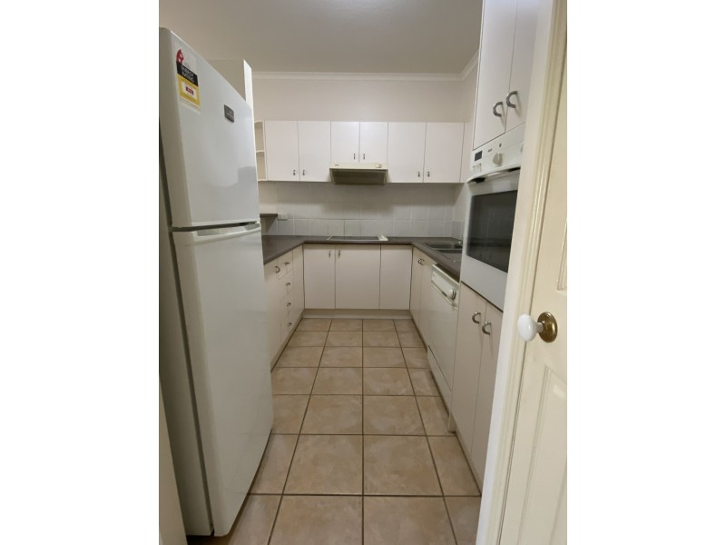 21/34 Lily Street, Cairns North QLD 4870