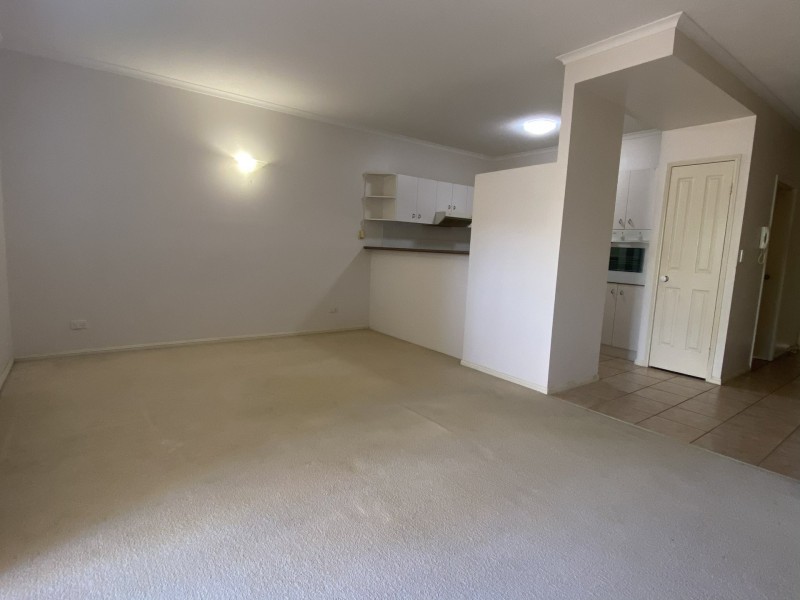 21/34 Lily Street, Cairns North QLD 4870