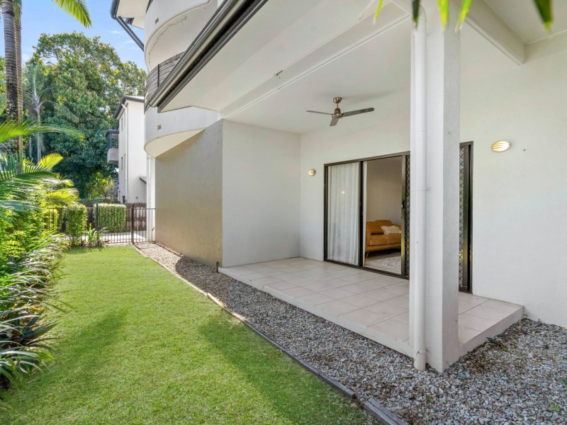 2/157 Martyn Street, Manunda QLD 4870