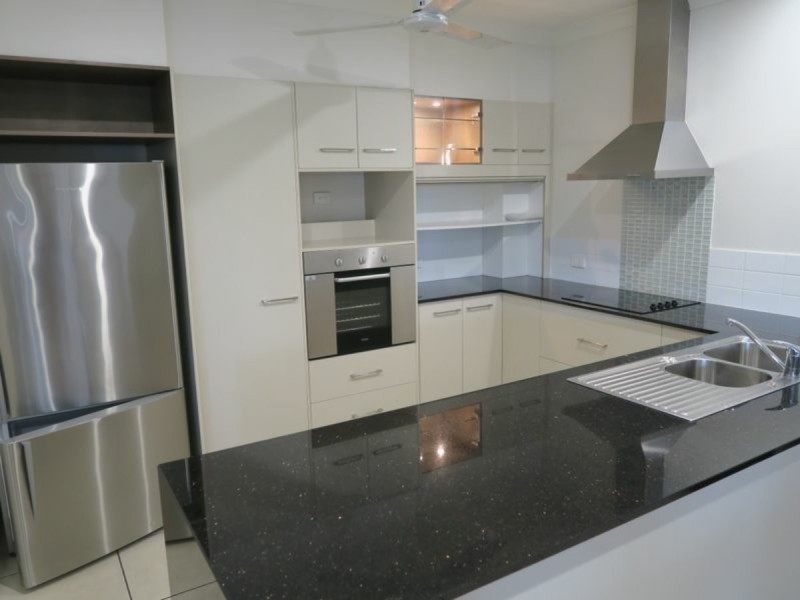 8/27-29 Pembroke Street, Parramatta Park QLD 4870