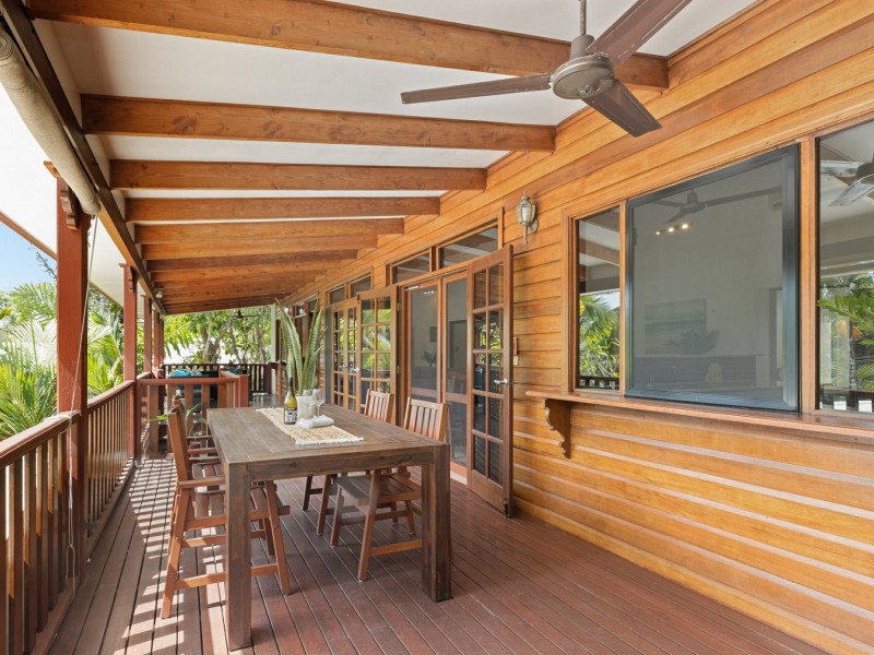 15 Granite Close, Brinsmead QLD 4870