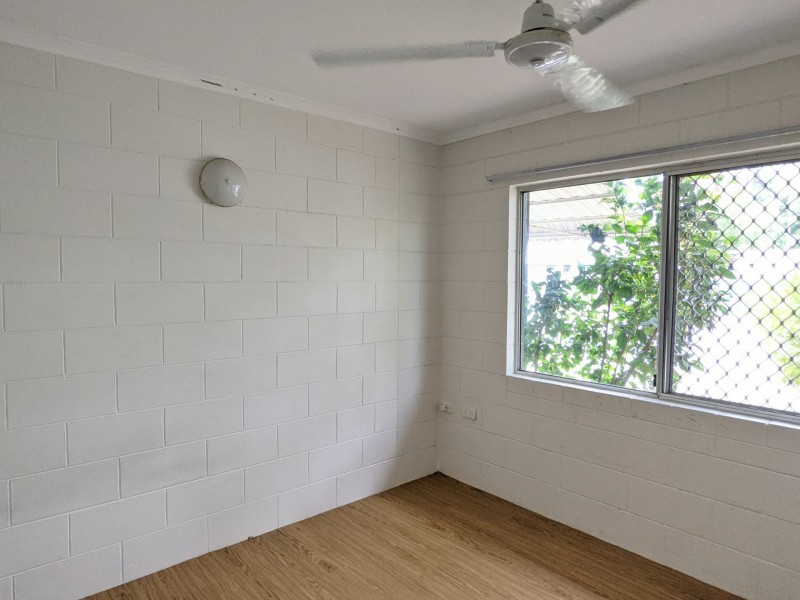 3 Mulligan Street, Manoora QLD 4870