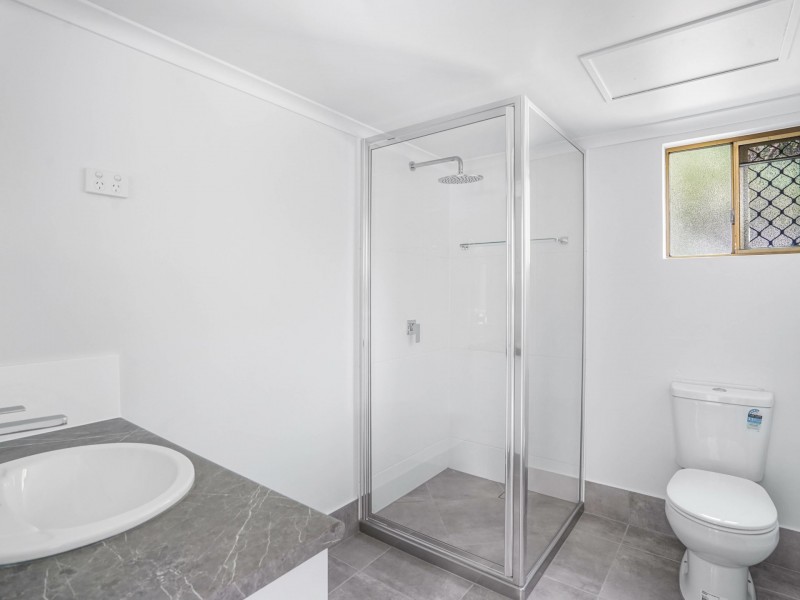 1/64 Pease Street, Manoora QLD 4870