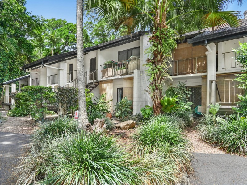 6/4 McPherson Close, Edge Hill QLD 4870