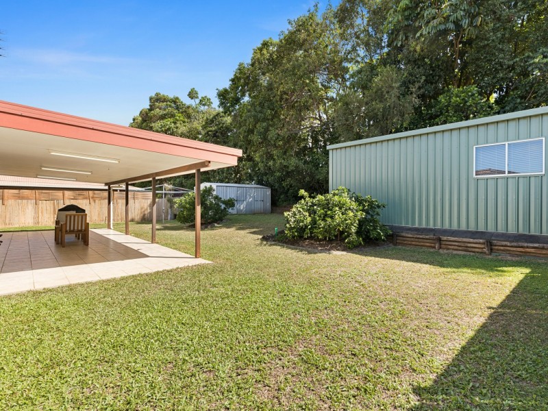 25 Majestic Street, Kamerunga QLD 4870
