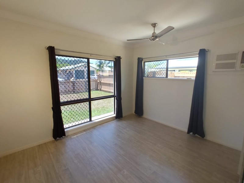 43 Meander Close, Brinsmead QLD 4870