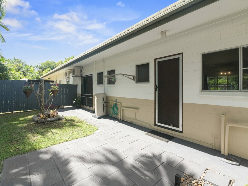2/33 Petersen Street, Trinity Beach QLD 4879