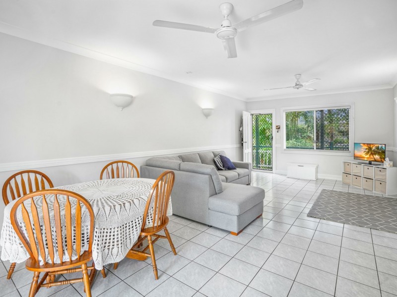 4/15 Springfield Crescent, Manoora QLD 4870