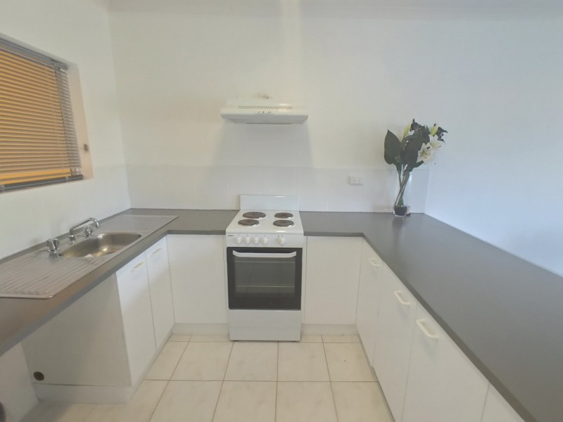 212/191 McLeod Street, Cairns North QLD 4870