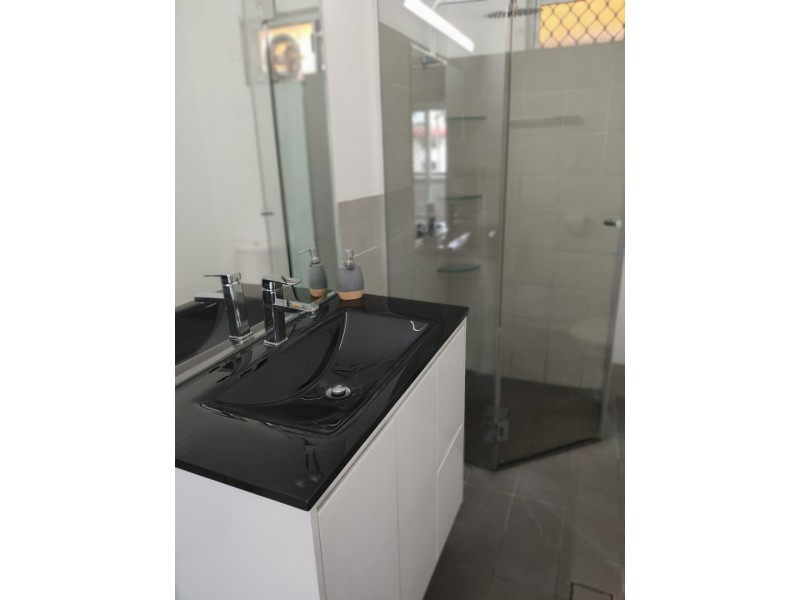 212/191 McLeod Street, Cairns North QLD 4870
