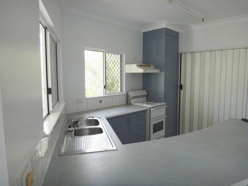 8/12 Grantala Street, Manoora QLD 4870