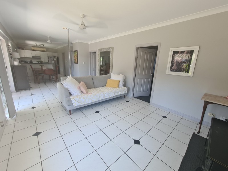13 Speculation Street, Smithfield QLD 4878