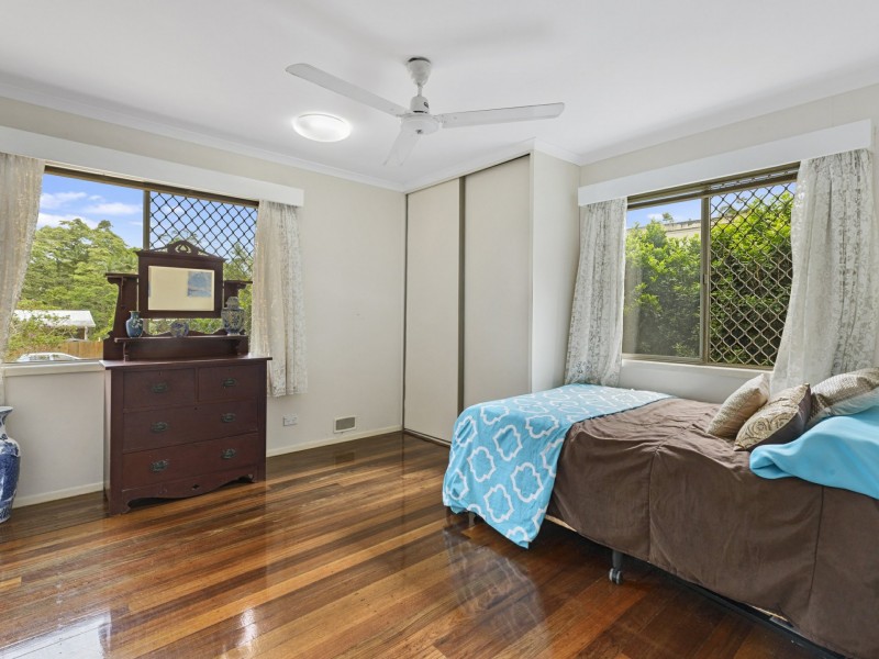 20 Walsh Street, Edge Hill QLD 4870