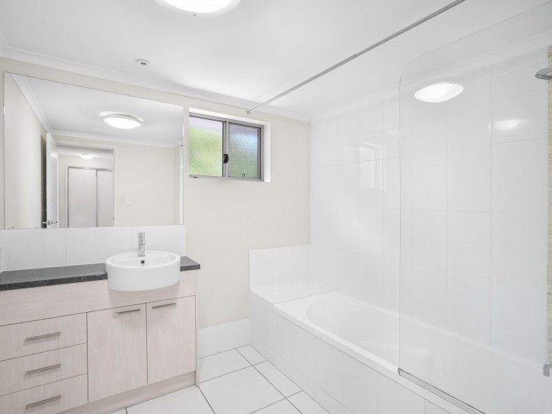 48/9-11 McLean Street, Cairns North QLD 4870