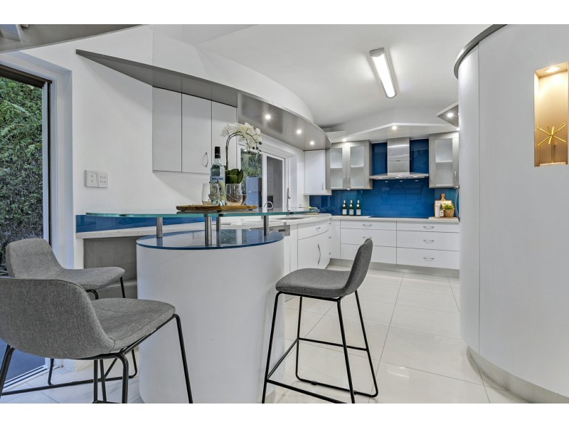 106-108 Nolan Street, Whitfield QLD 4870