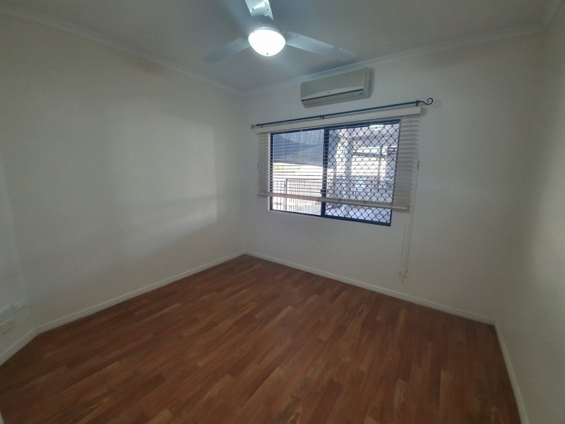 42 Red Ochre Street, Redlynch QLD 4870