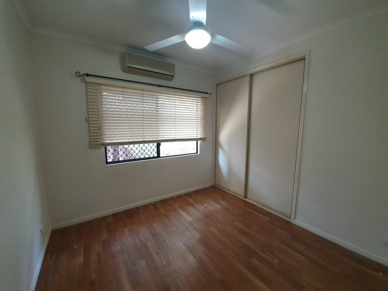 42 Red Ochre Street, Redlynch QLD 4870