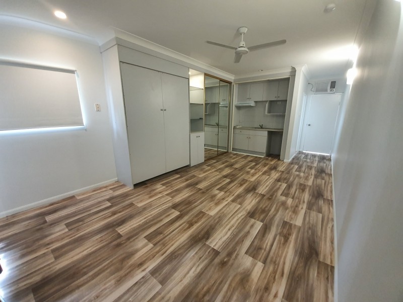 5/6 Springfield Crescent, Manoora QLD 4870