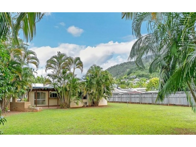 10 Finch Street, Bayview Heights QLD 4868