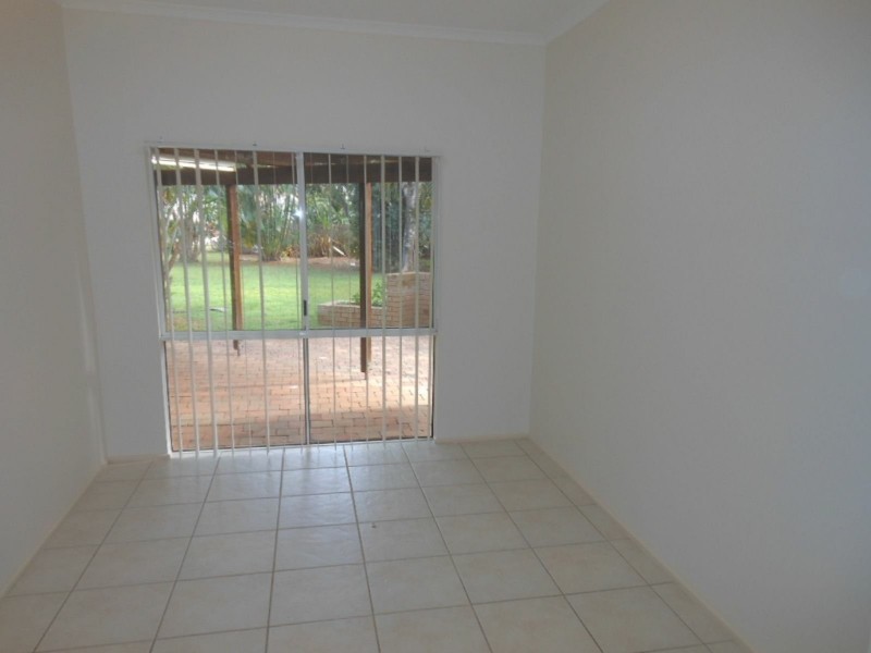 10 Finch Street, Bayview Heights QLD 4868