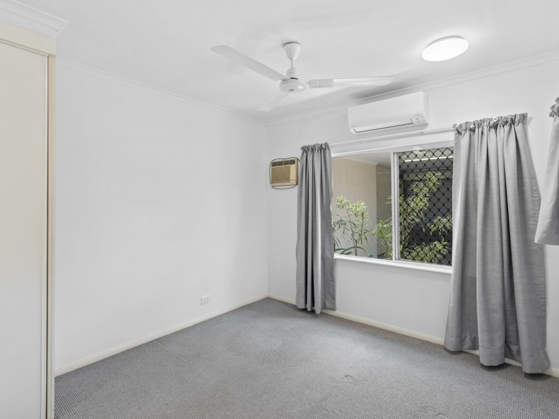 7/7A Grantala Street, Manoora QLD 4870