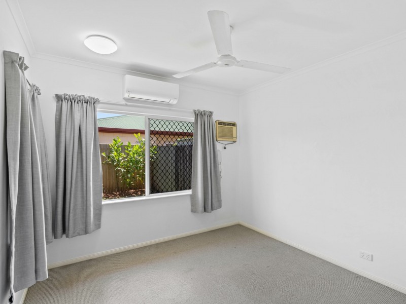 7/7A Grantala Street, Manoora QLD 4870