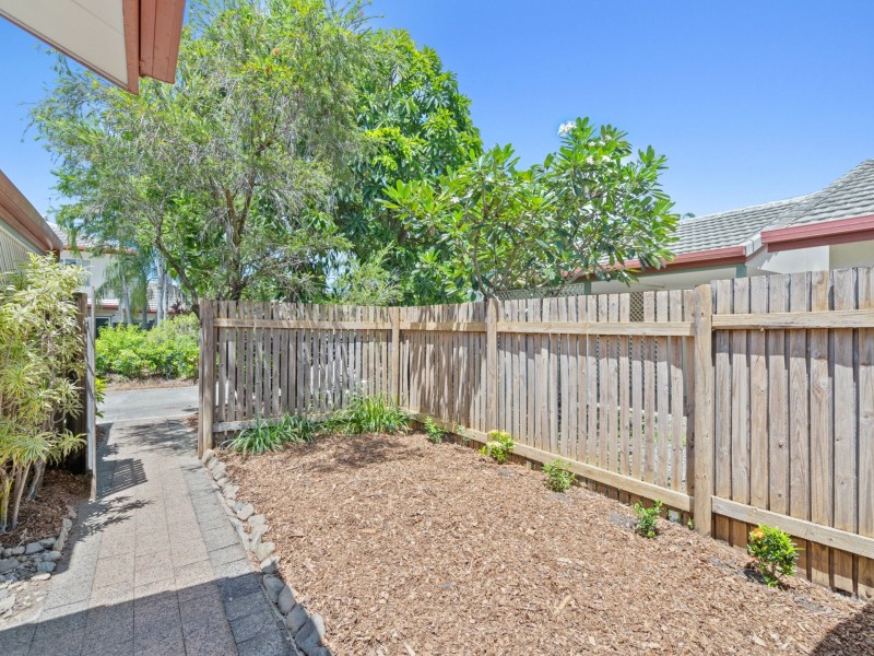 7/7A Grantala Street, Manoora QLD 4870