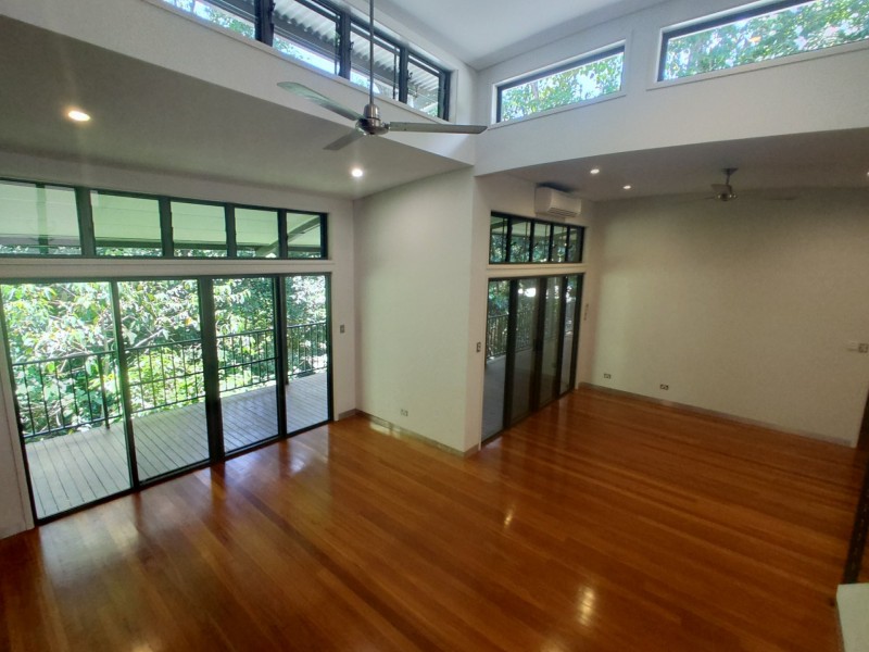 20 Douglas Track, Kamerunga QLD 4870