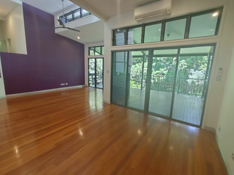 20 Douglas Track, Kamerunga QLD 4870