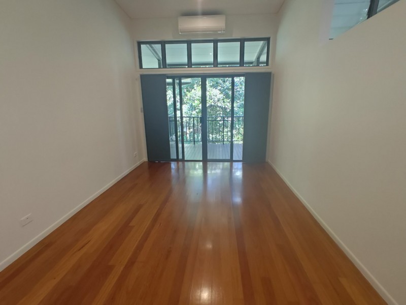 20 Douglas Track, Kamerunga QLD 4870