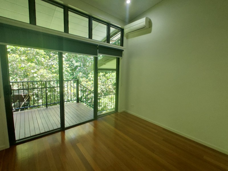 20 Douglas Track, Kamerunga QLD 4870