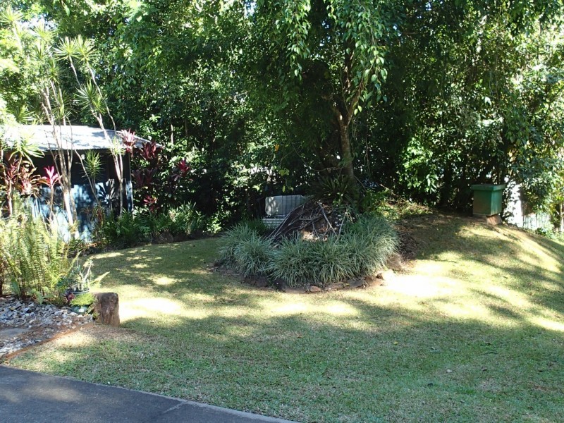 20 Douglas Track, Kamerunga QLD 4870