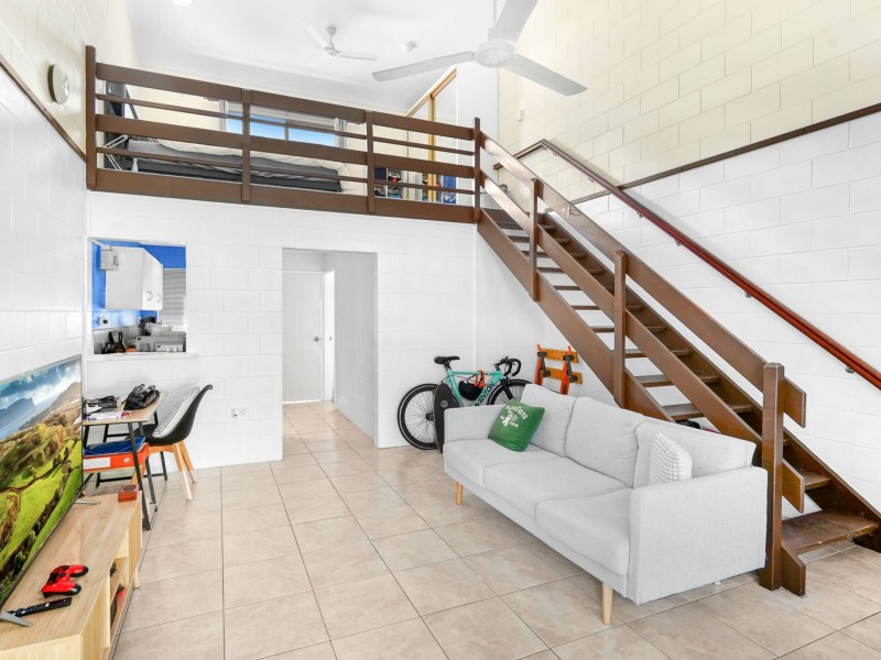 17/108-110 Mayers Street, Manunda QLD 4870