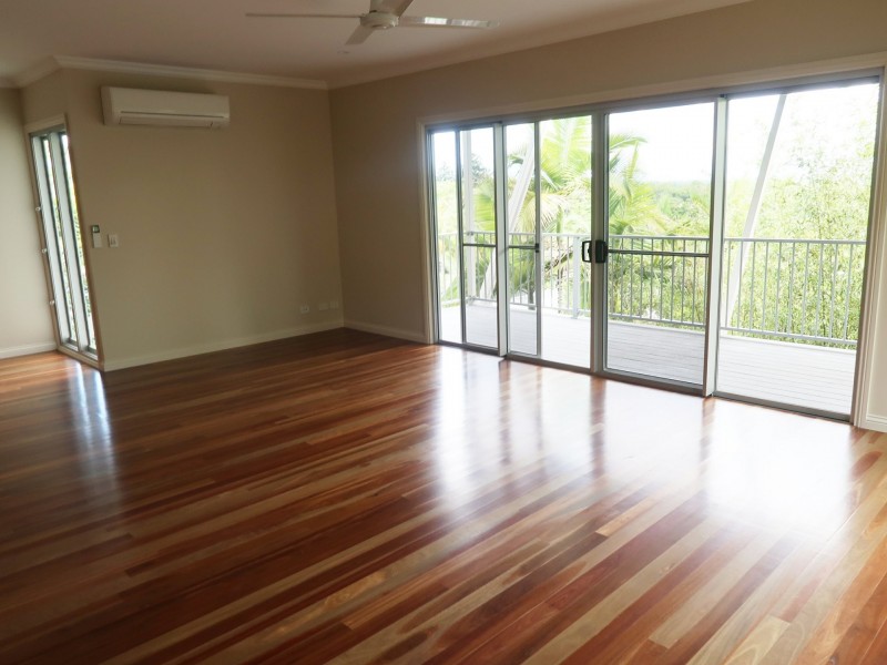 37 Walsh Street, Edge Hill QLD 4870