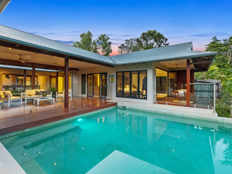 2D Trundle Terrace, Whitfield QLD 4870