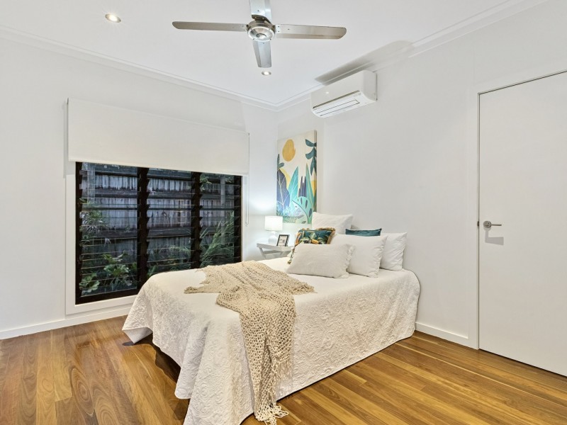 2D Trundle Terrace, Whitfield QLD 4870