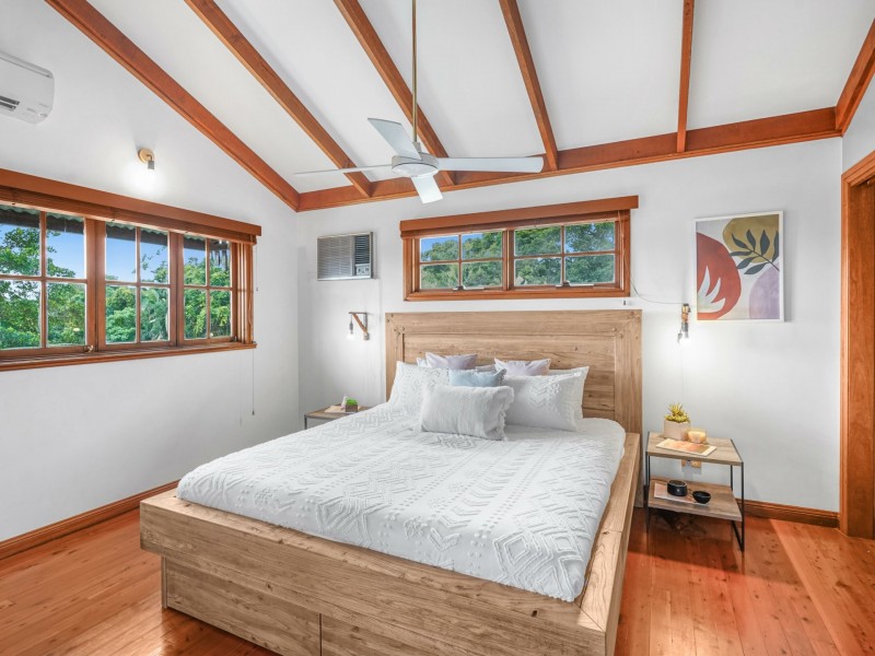 168 Harvey Road, Redlynch QLD 4870