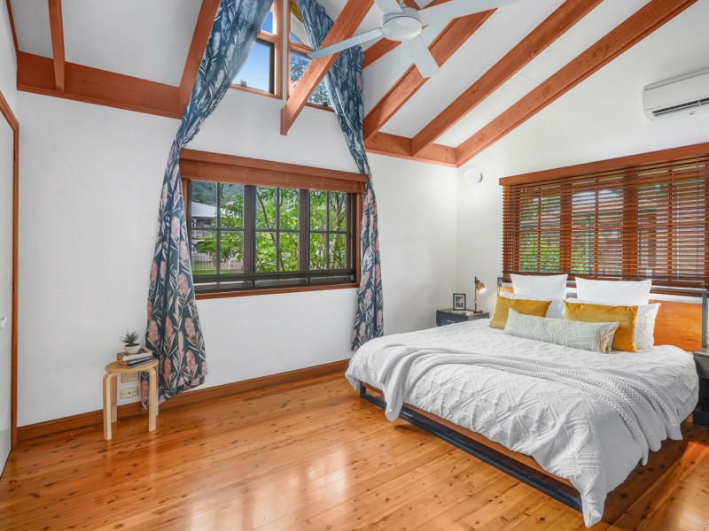 168 Harvey Road, Redlynch QLD 4870