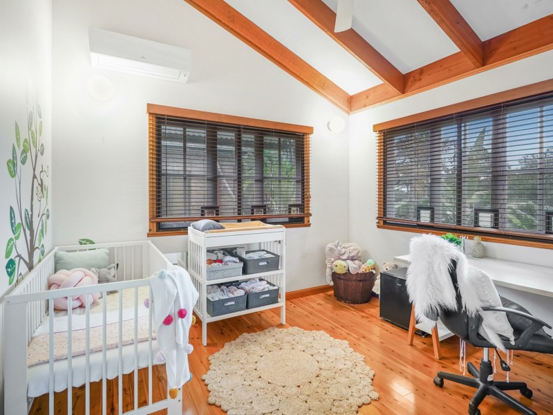 168 Harvey Road, Redlynch QLD 4870