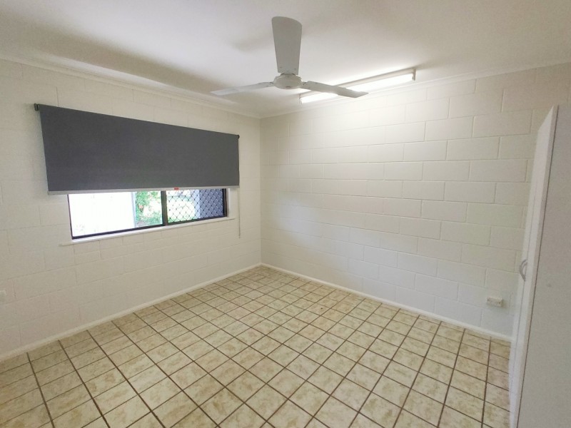 46 Reservoir Road, Manoora QLD 4870