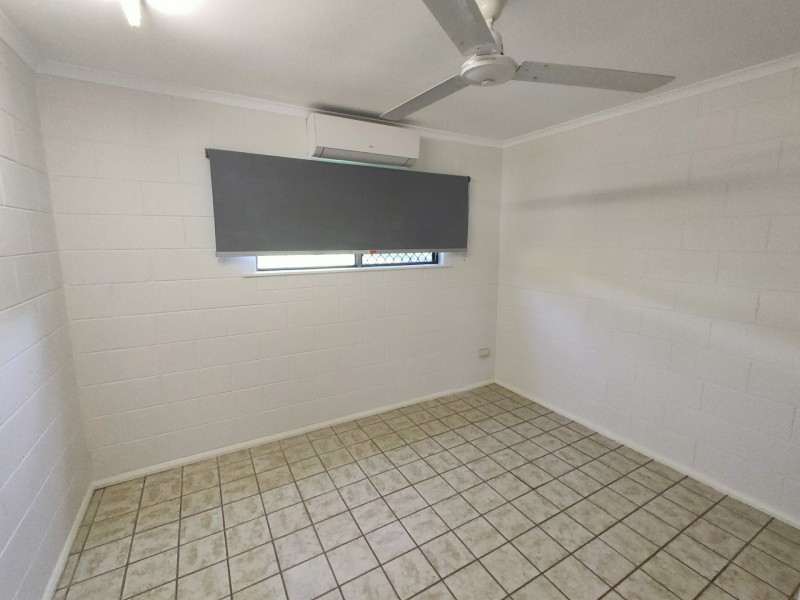 46 Reservoir Road, Manoora QLD 4870